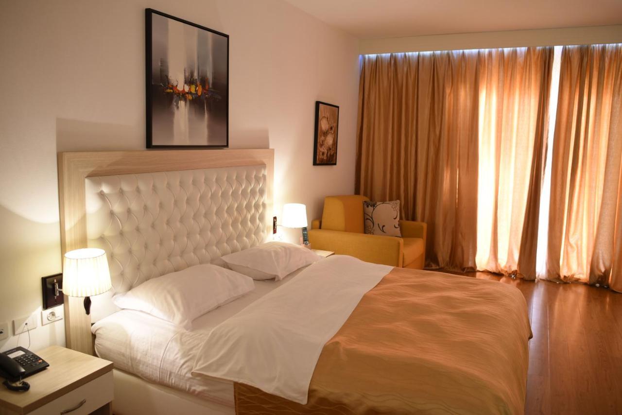 Hotel Bleart Shkallnur Exterior foto