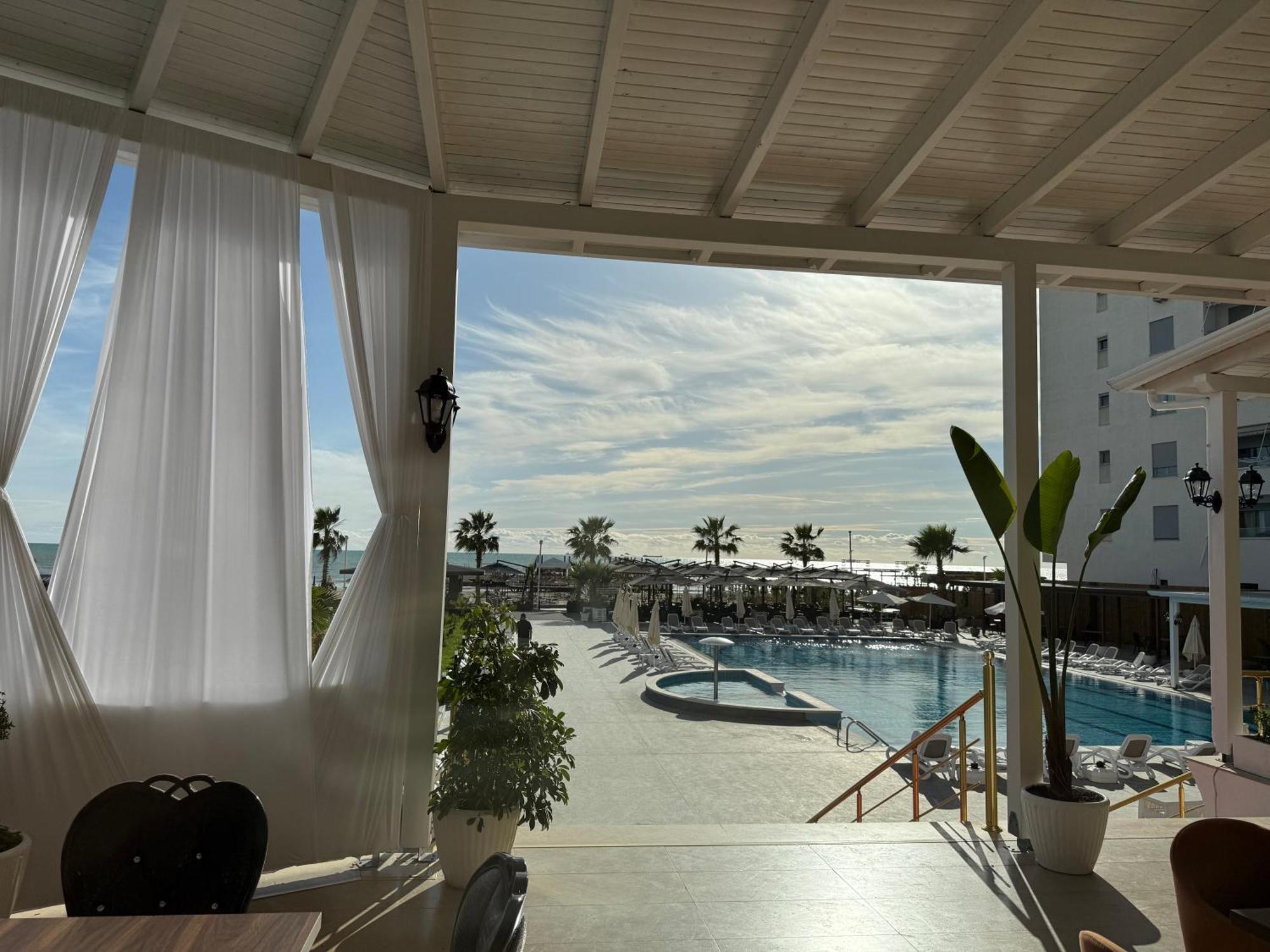 Hotel Bleart Shkallnur Exterior foto